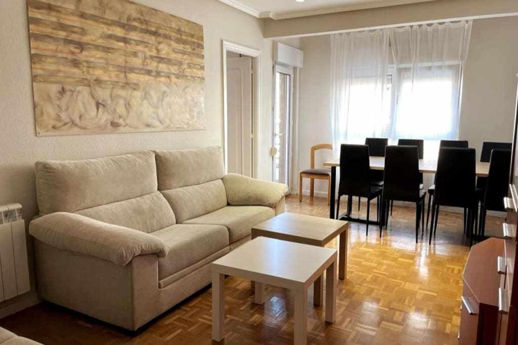 Oak Apartment León Dış mekan fotoğraf